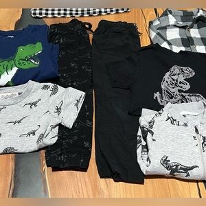 Boys 3-4T Dino Clothing Lot